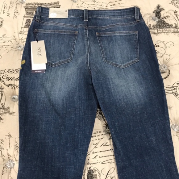 NYDJ Alina Embroidered Legging Jeans - Picture 7 of 8